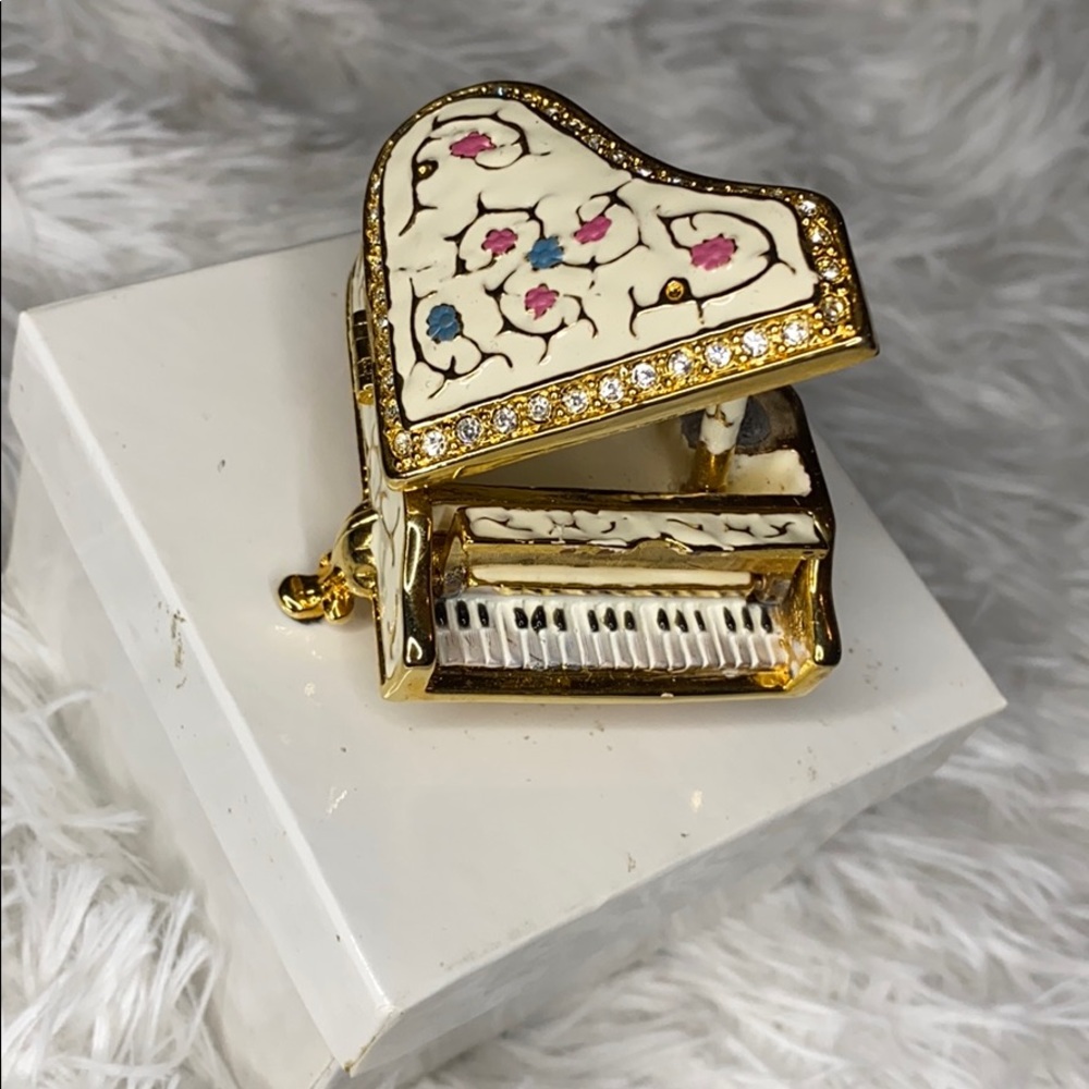 Piano Trinket Box
